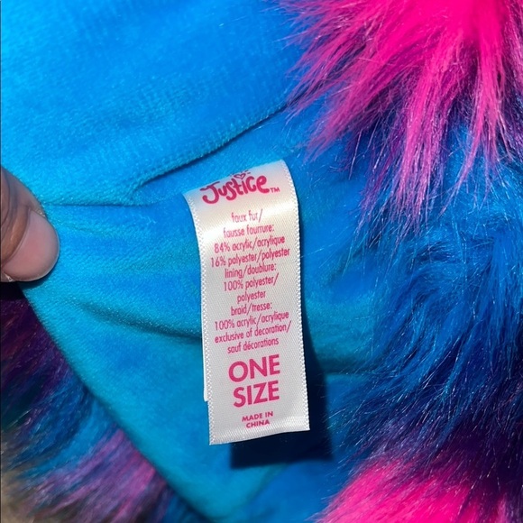 Colorful Furry Monster Hat for Kids NWOT - Picture 3 of 3